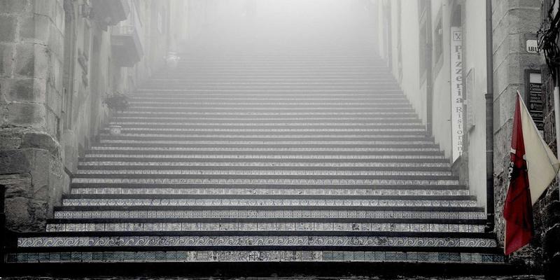 信息技术10：蒸汽波风格编程与技术咨询的跨界融合