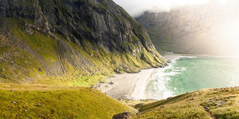 信息技术43时代：编程、技术咨询与NDBSYJ的融合创新