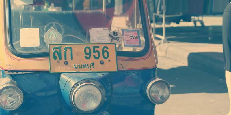 多模态AI技术咨询：蒸汽波美学与编程实践中的跨模态理解革命